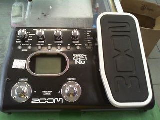 Pedal multi effets+inter. usb