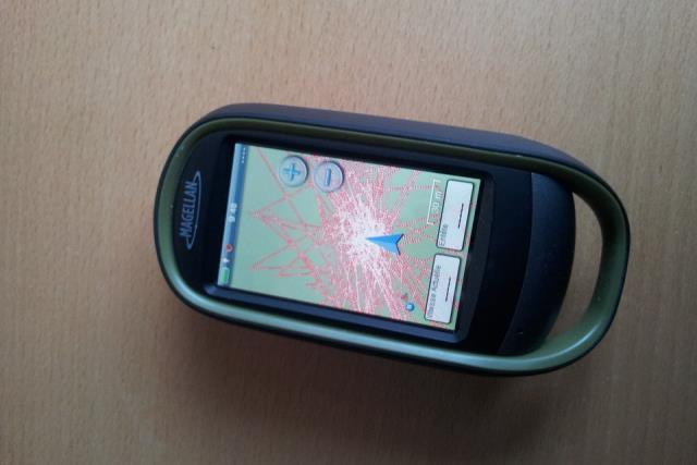 Gps de randonee a piles+chrg