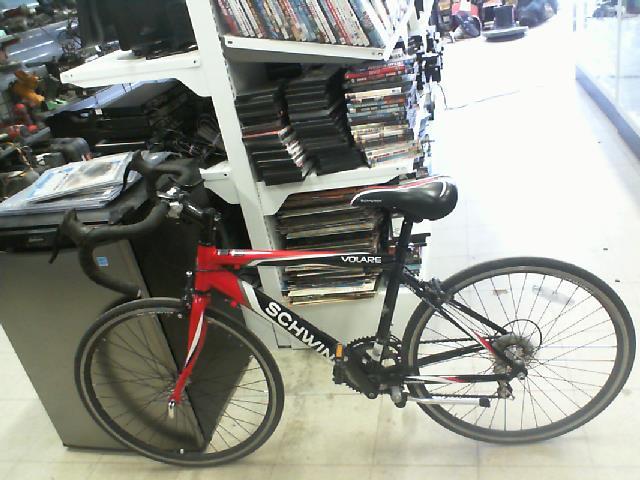 Velo route schwinn neuf