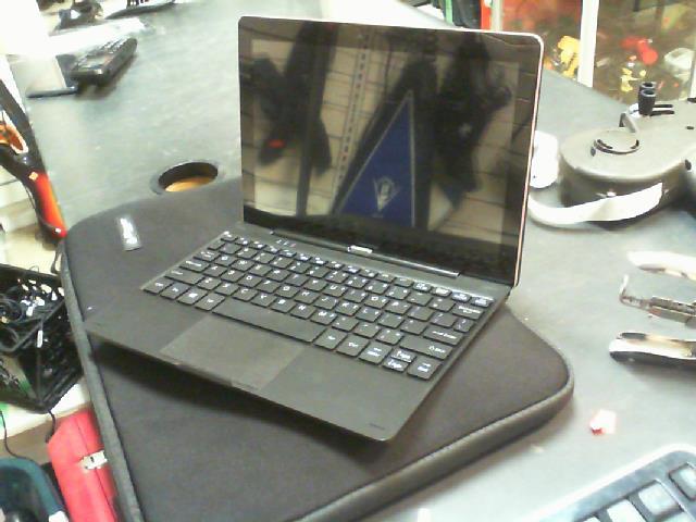 00 tablette+clavier+fils