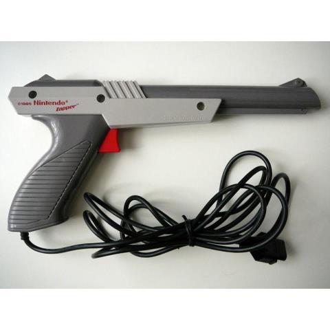 Nintendo zapper gris 1985