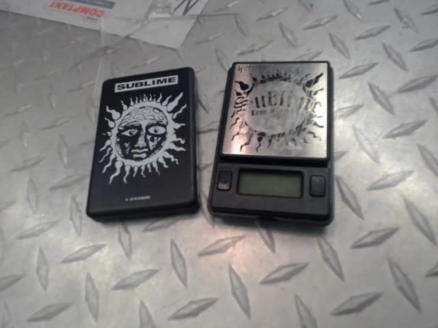 Balance 50g x 0.01g / sublime