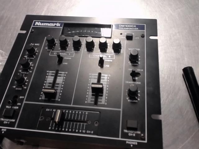 Preamp/mixer numark noir+dc