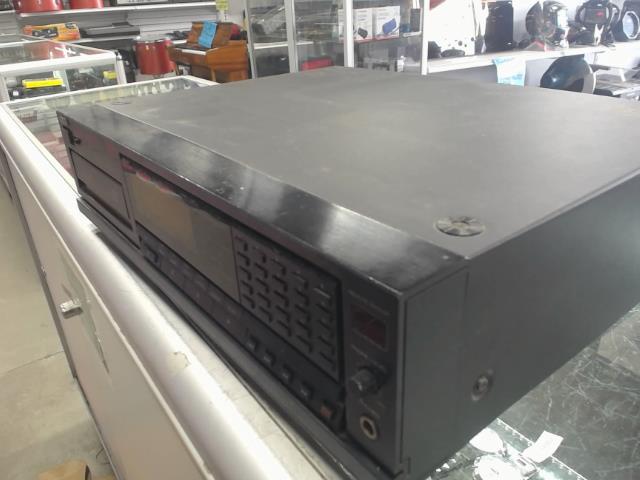 Compact disc player 60hz120v