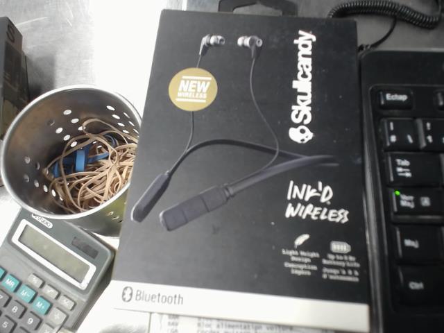Wireless earphones