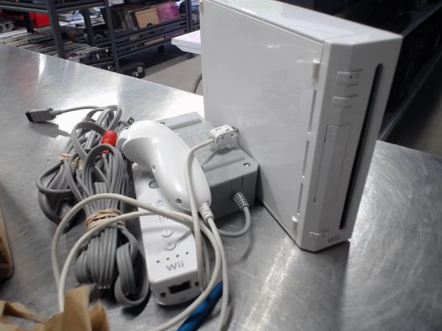 Console wii+man+nuncuck+cable