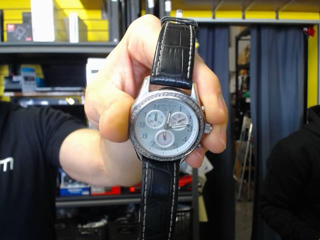 Montre pour femme bracelet cuir