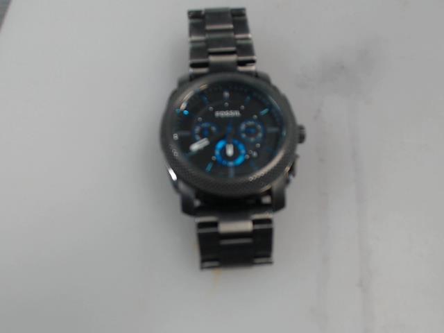 Montre fossil gris