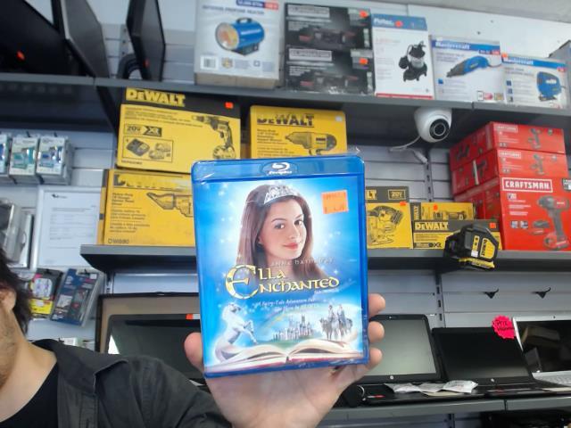 Ella enchanteur