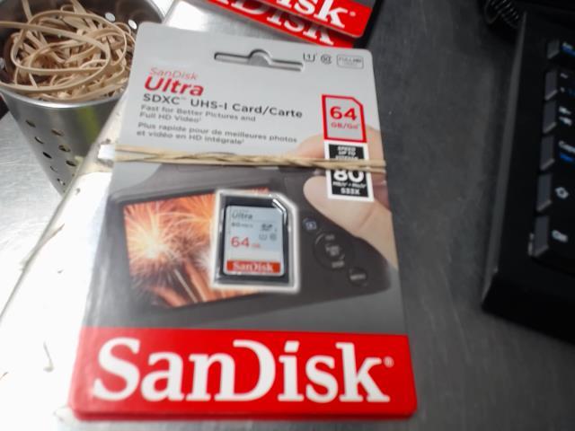 Sandisk carte sd 64gb(neuve)