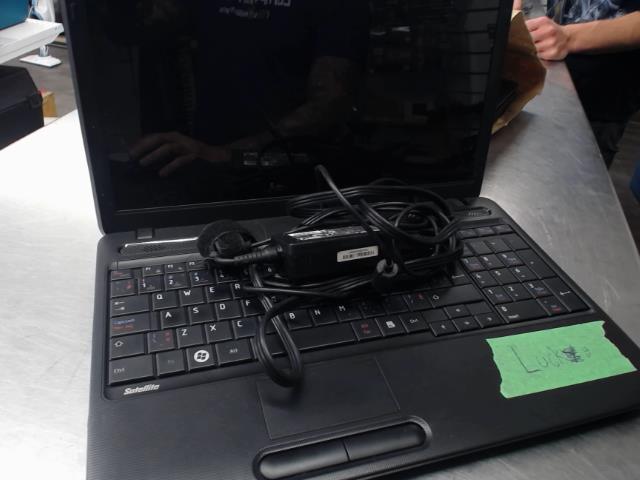 Laptop toshiba + chargeur