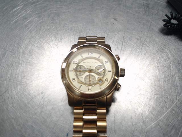 Montre michael kors plaque or