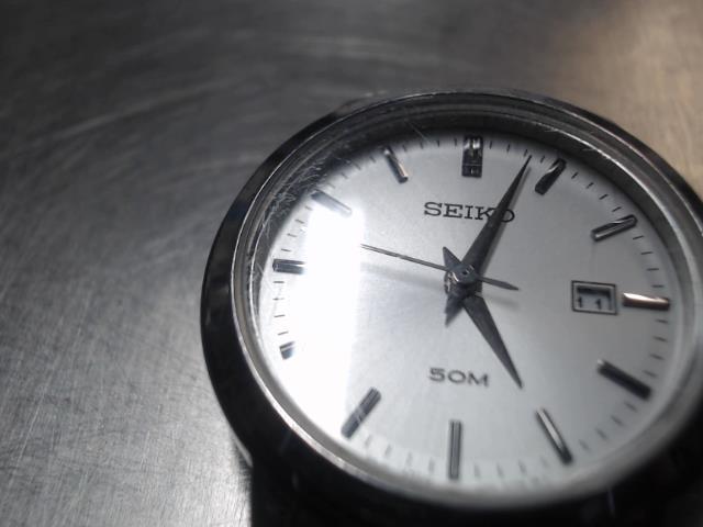 Montre seiko 50m **