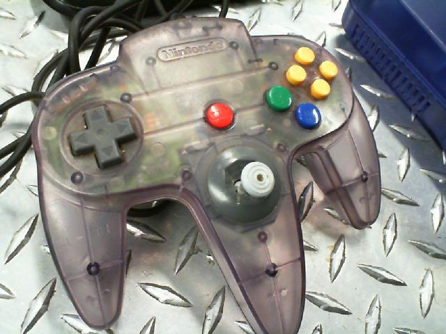 Manette de 64