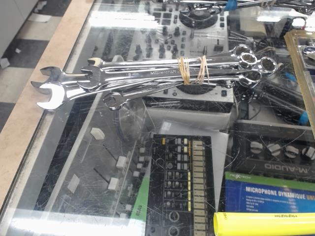 Wrench set metric