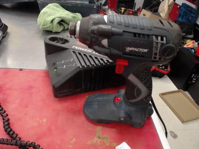 Drill 18v avec son chargeur int no batte