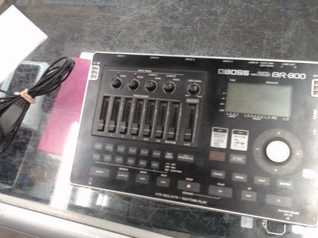 4 input digital recorder+acc