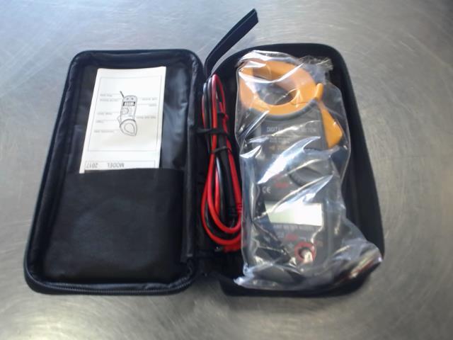 Clamp meter digital