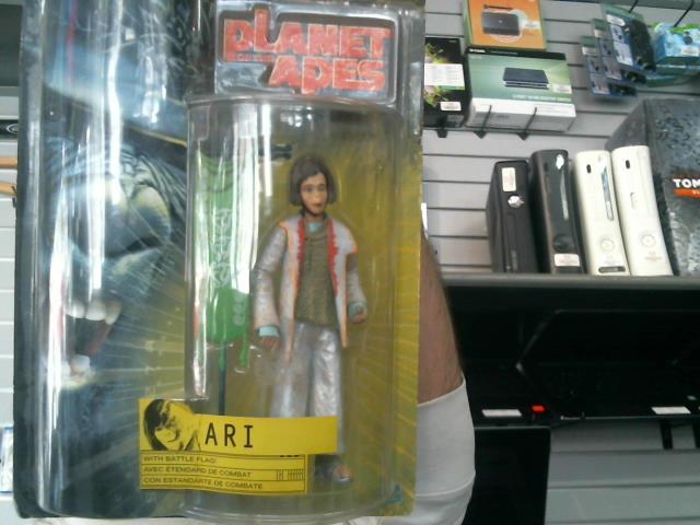 Planet of the apes ari figurine