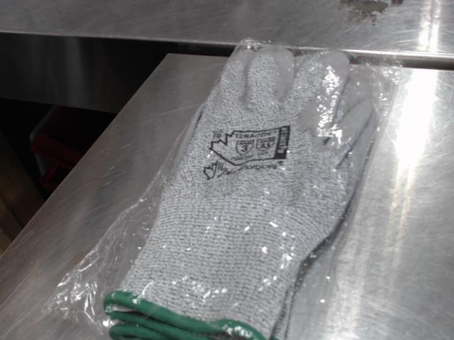 Paire gant travail