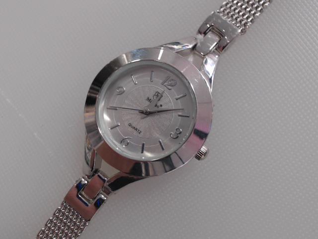 Montre pour femme