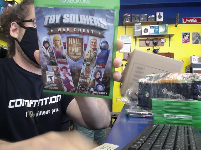 Toy soliders war chest