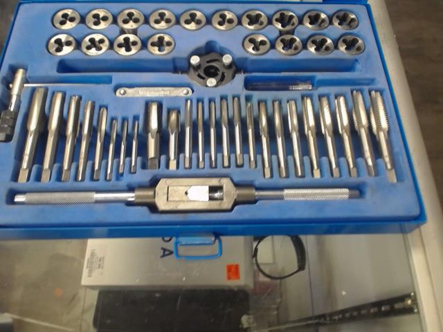 Kit de taraud