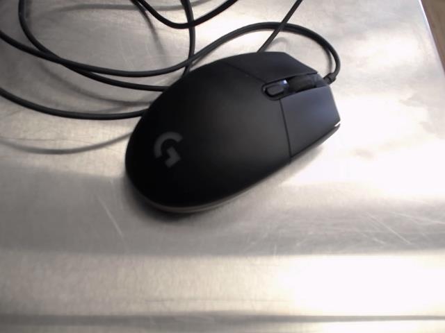 Sourie logitec g203