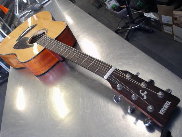 Yamaha FG700S Acoustic Guitar Montreal Inventaire 3482039