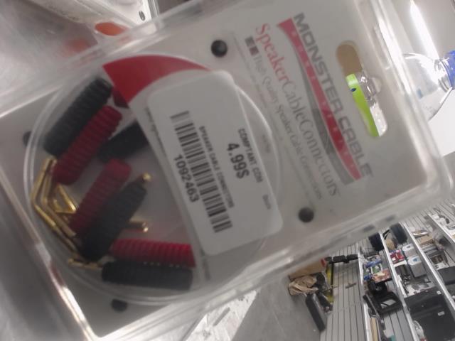 Speaker cable conectors