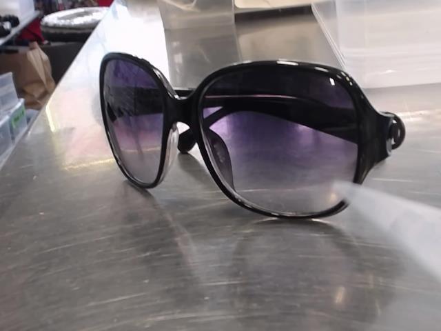 Sunglass