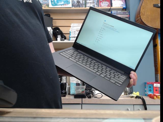 Lenovo chromebook good cond