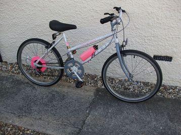 Velo pour enfant en ok condition