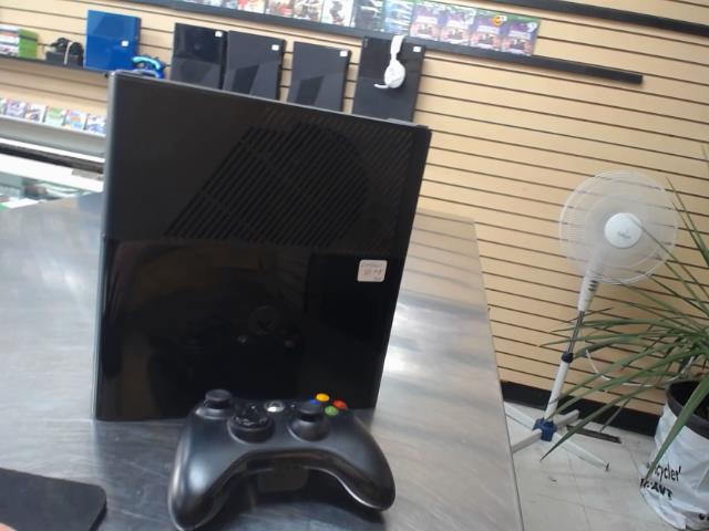 Xbox 360 500g 1man acc