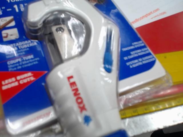 Coupe tube