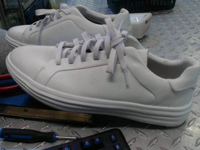 Soulier blanc la 10.5