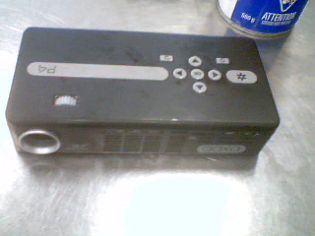 Projecteur+fils e384