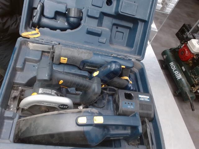 Lots d'outils mastercraft sans batt+char