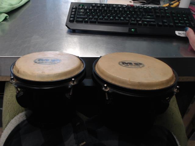 Bongos mp mano percussion