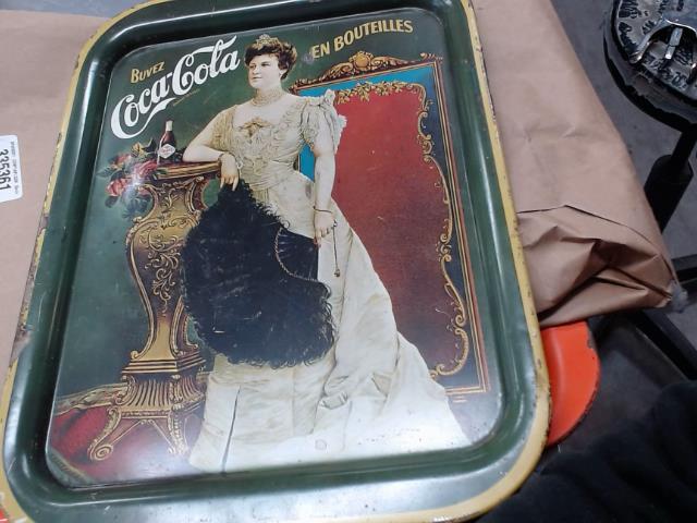 Cabaret coca cola lyllian russel serving
