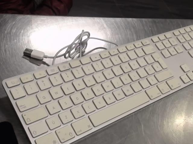 Clavier filair apple