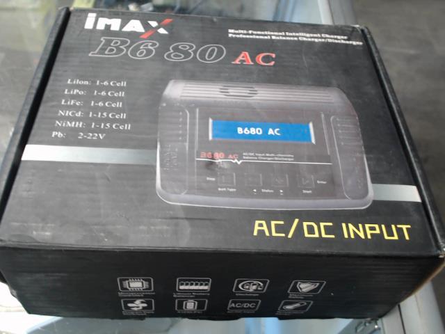 Chargeur de battrie lituim ds boite