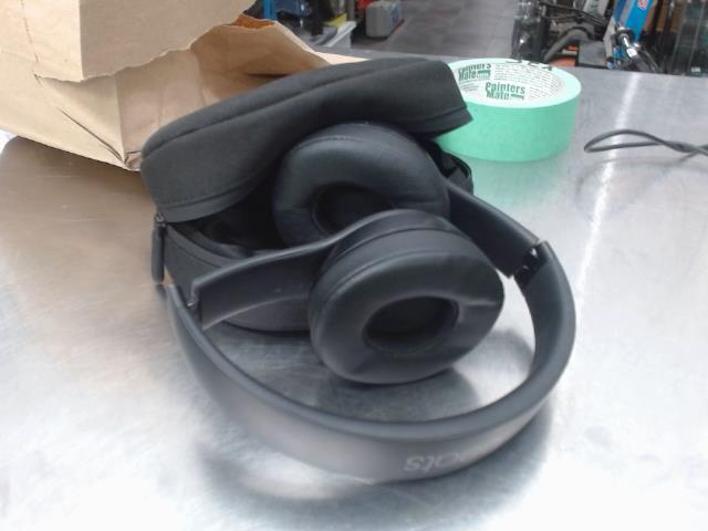 Beats solo 3 wireless