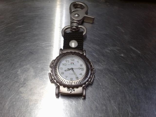 Montre stainless homme