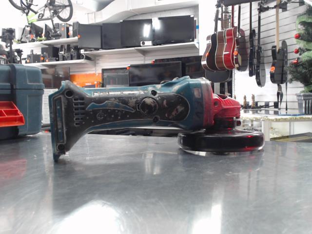 Grinder makita