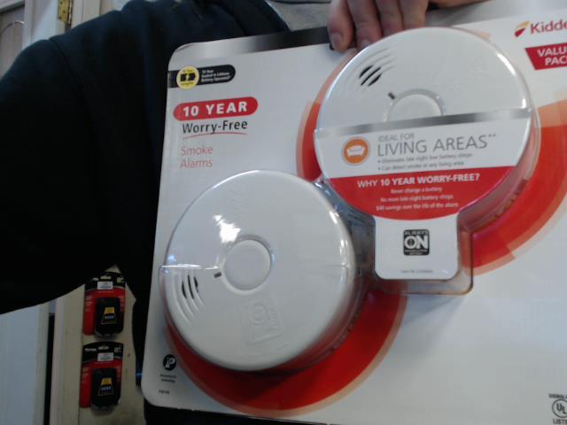 2x smoke alarm lithium