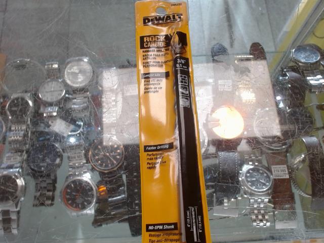 Hammer drill bit