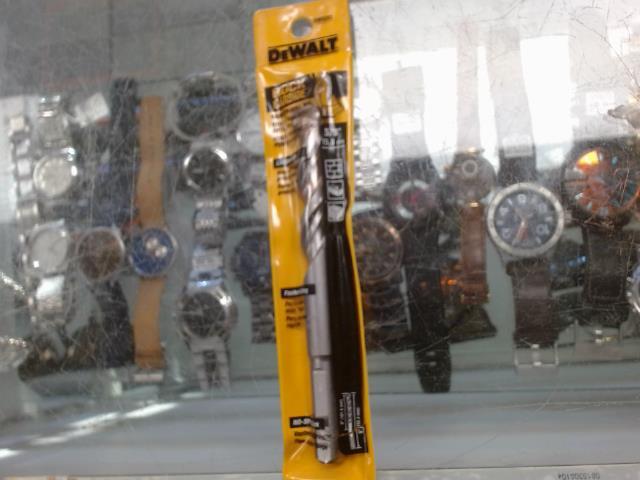 Hammer drill bit