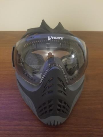 Casque protection paintball used
