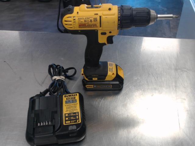 Drill+chargeur acter ici dans sac compta